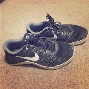 Nike metcon 3 FINAL SALE